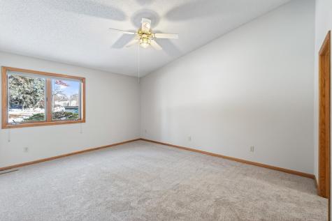 801 Southcross Drive E Burnsville MN 55306