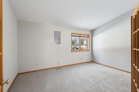 801 Southcross Drive E Burnsville MN 55306
