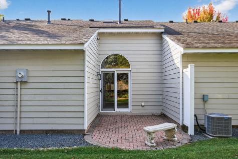 801 Southcross Drive E Burnsville MN 55306