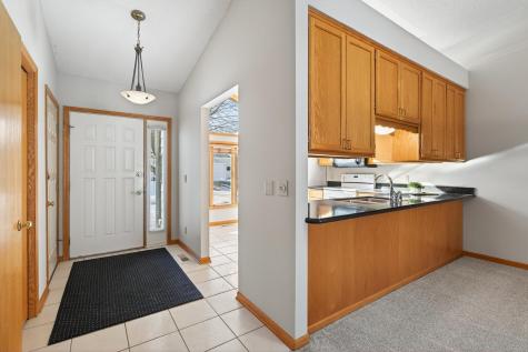801 Southcross Drive E Burnsville MN 55306