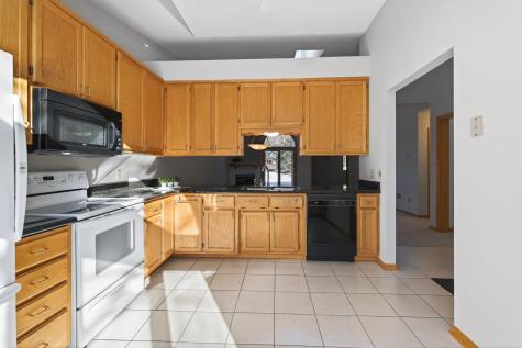 801 Southcross Drive E Burnsville MN 55306