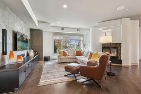 555 Oak Ridge Place Hopkins MN 55305