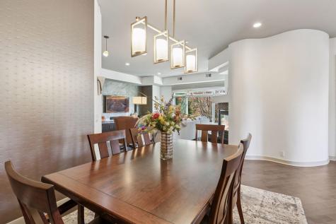 555 Oak Ridge Place Hopkins MN 55305