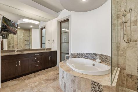 555 Oak Ridge Place Hopkins MN 55305