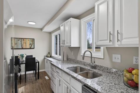 2129 Tamarin Trail Golden Valley MN 55427