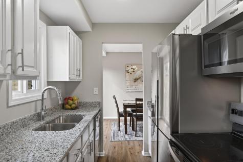 2129 Tamarin Trail Golden Valley MN 55427