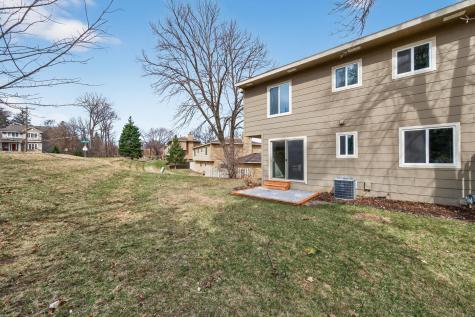 2129 Tamarin Trail Golden Valley MN 55427