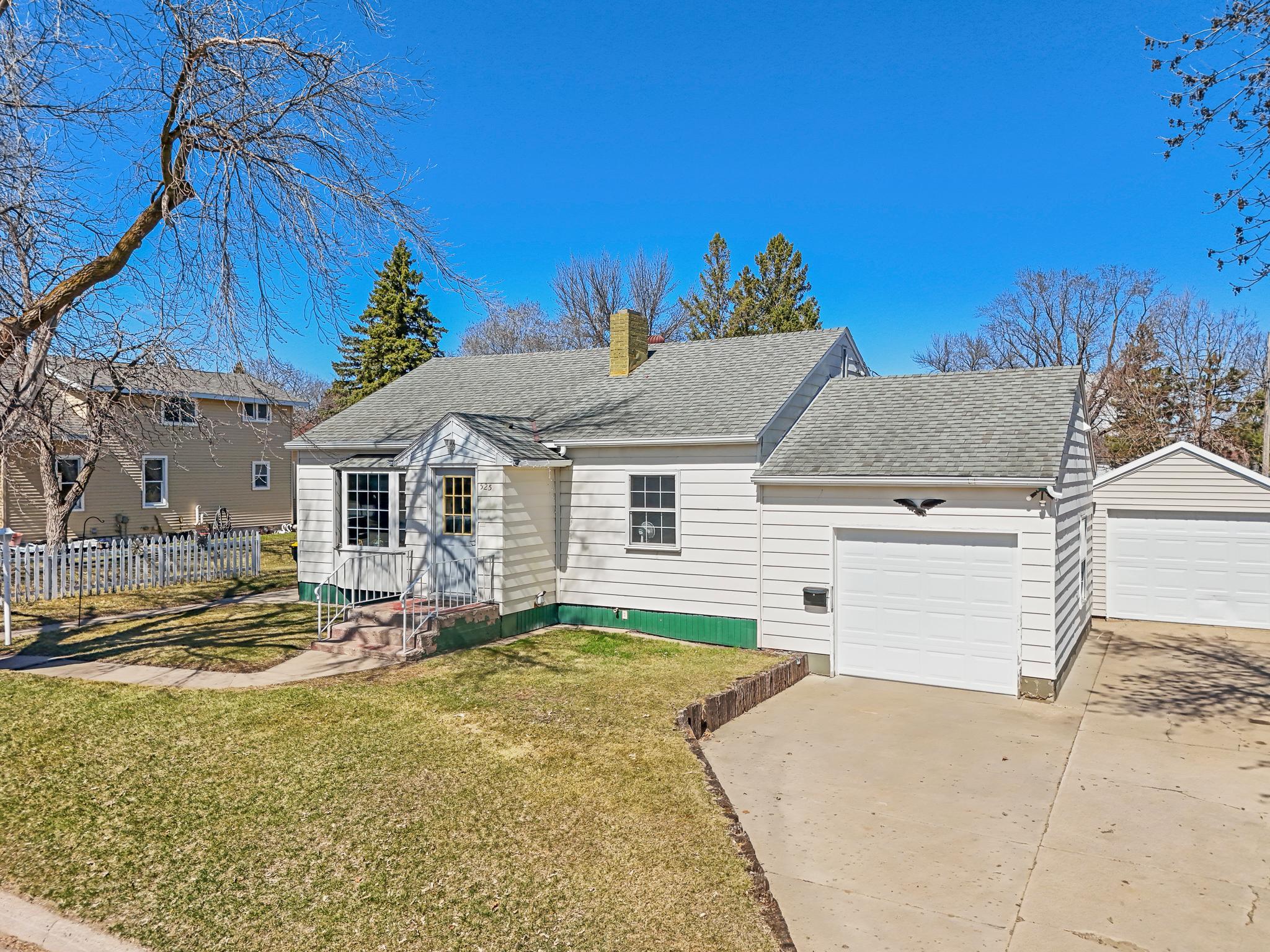 525 3rd Street SE Perham MN 56573