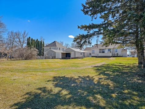 525 3rd Street SE Perham MN 56573