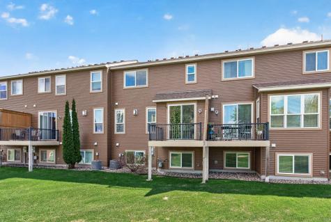 3201 Countryside Court Woodbury MN 55129
