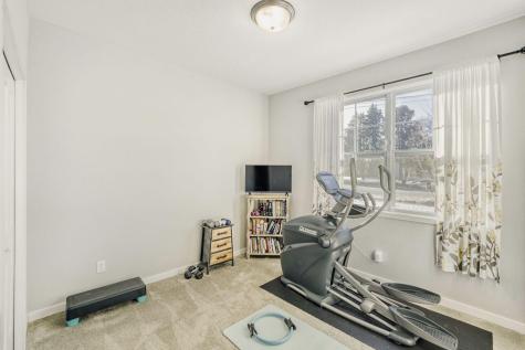 9105 Lexington Ave N Circle Pines MN 55014