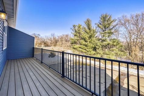 9105 Lexington Ave N Circle Pines MN 55014