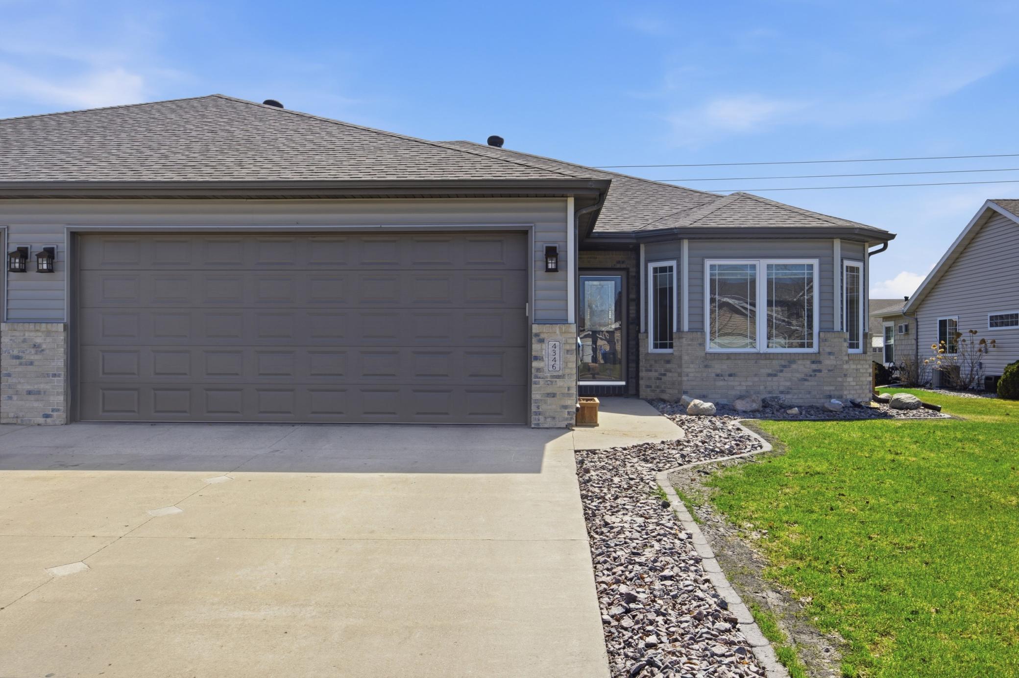 4346 46th Avenue S Fargo ND 58104