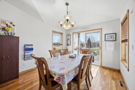 4346 46th Avenue S Fargo ND 58104