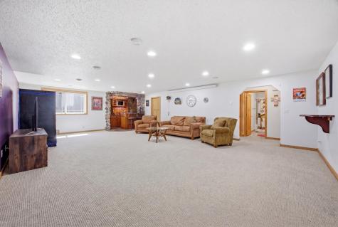 4346 46th Avenue S Fargo ND 58104