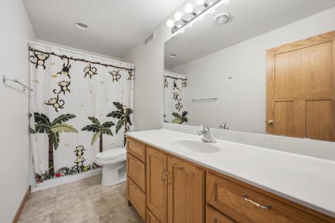 4346 46th Avenue S Fargo ND 58104