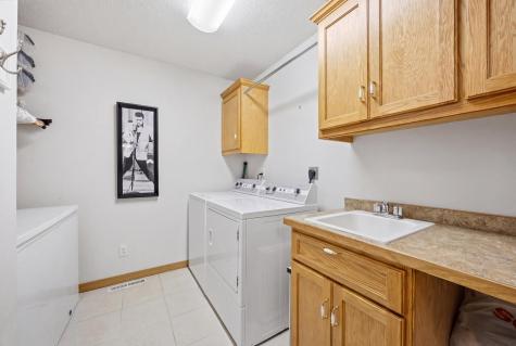 4346 46th Avenue S Fargo ND 58104