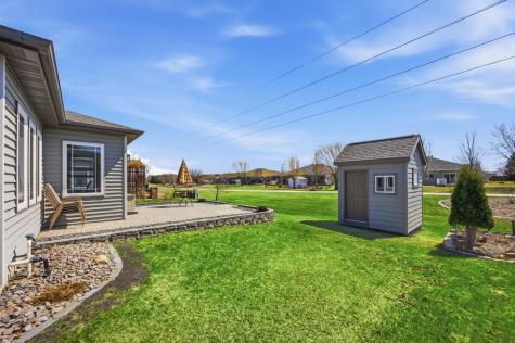 4346 46th Avenue S Fargo ND 58104