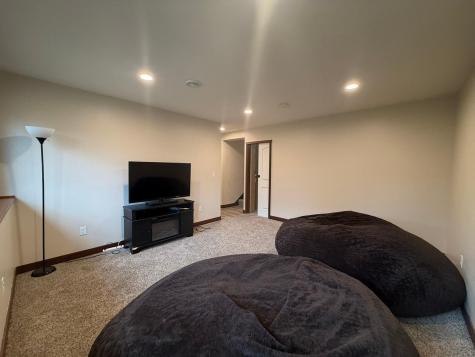 8885 Parkview Circle Chisago City MN 55013