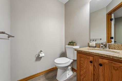 2744 Wagon Wheel Trail Chaska MN 55318
