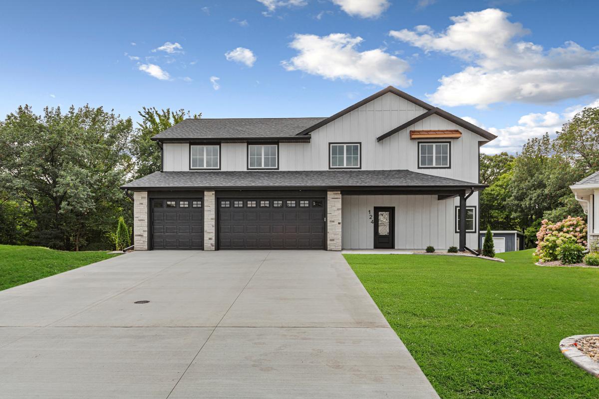 124 Joshua Court Mankato MN 56001