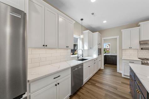 124 Joshua Court Mankato MN 56001