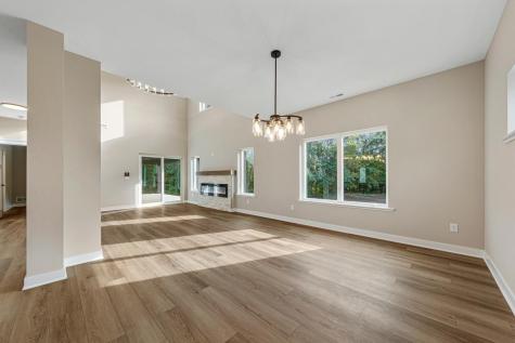 124 Joshua Court Mankato MN 56001