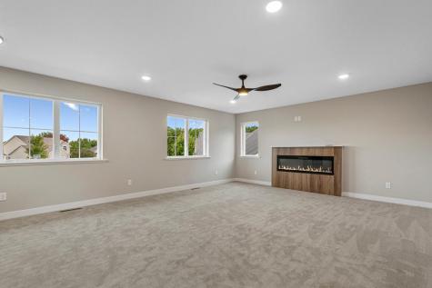 124 Joshua Court Mankato MN 56001