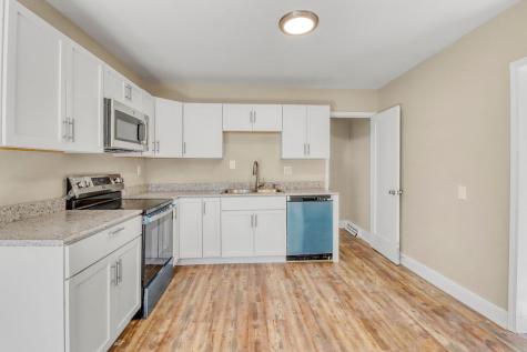 307 10th Street N Moorhead MN 56560