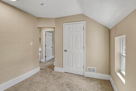 307 10th Street N Moorhead MN 56560
