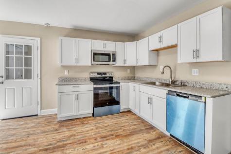 307 10th Street N Moorhead MN 56560