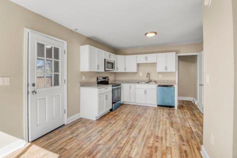 307 10th Street N Moorhead MN 56560