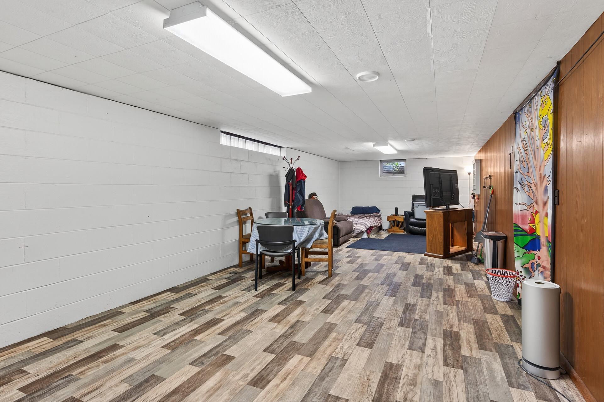 2720 8th Avenue Anoka MN 55303