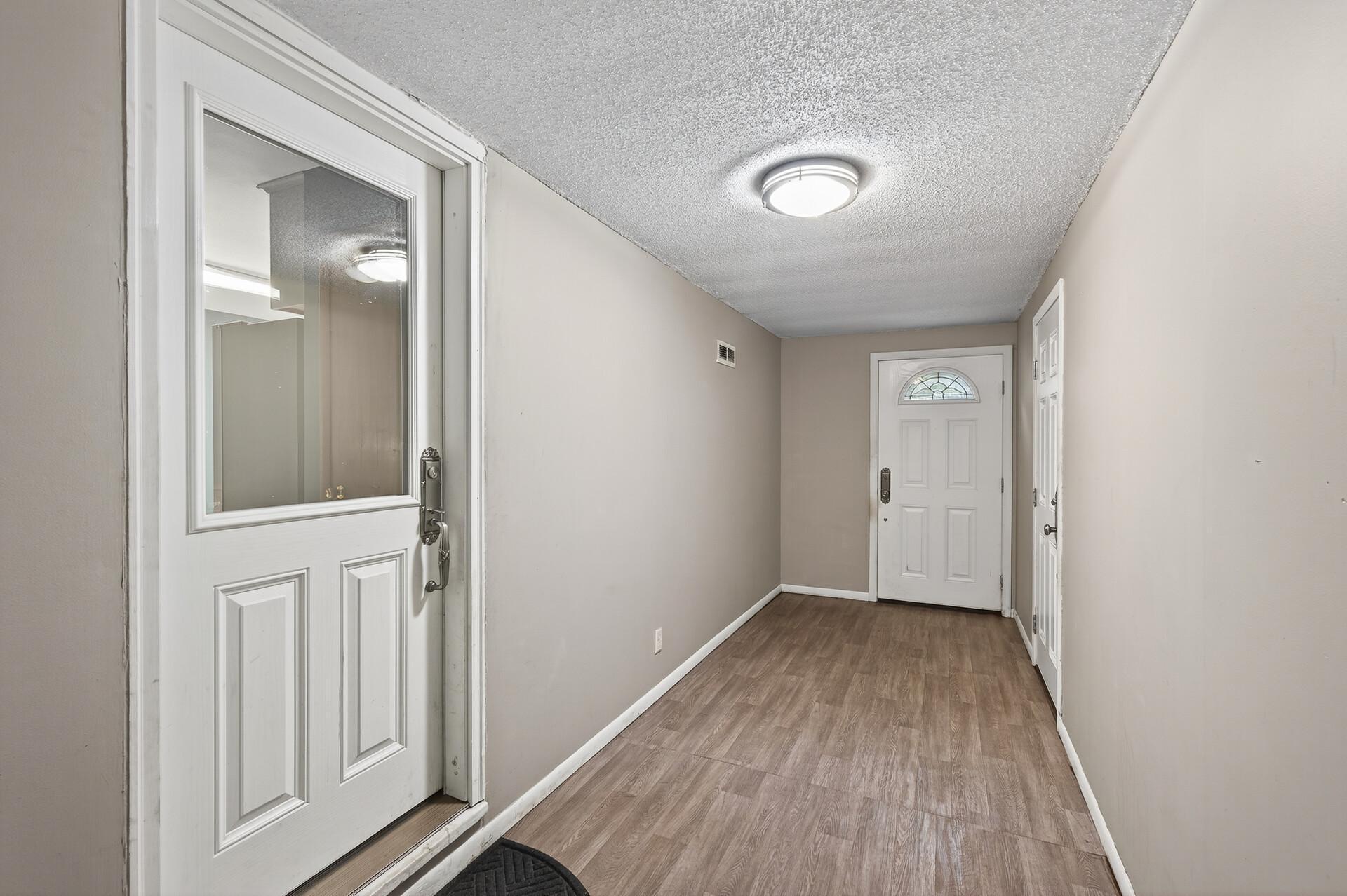 2720 8th Avenue Anoka MN 55303