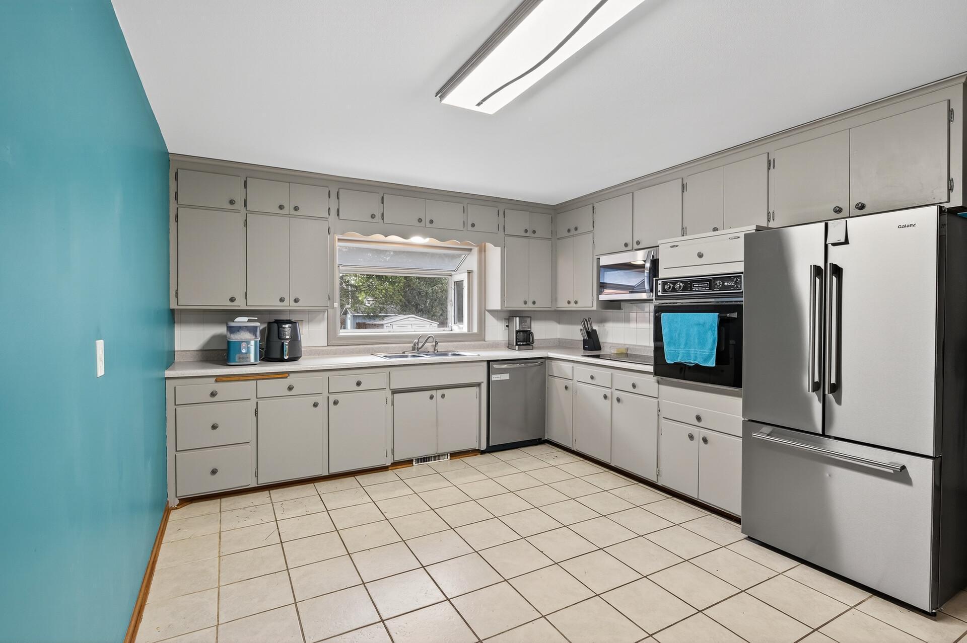 2720 8th Avenue Anoka MN 55303