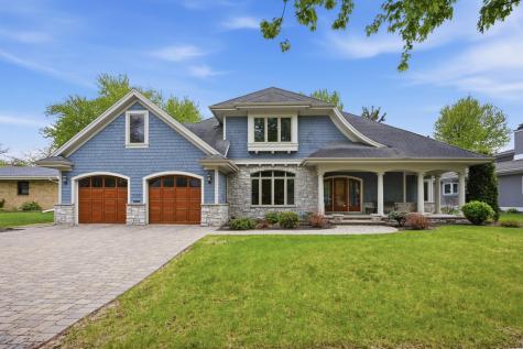 526 24TH Avenue S Fargo ND 58103