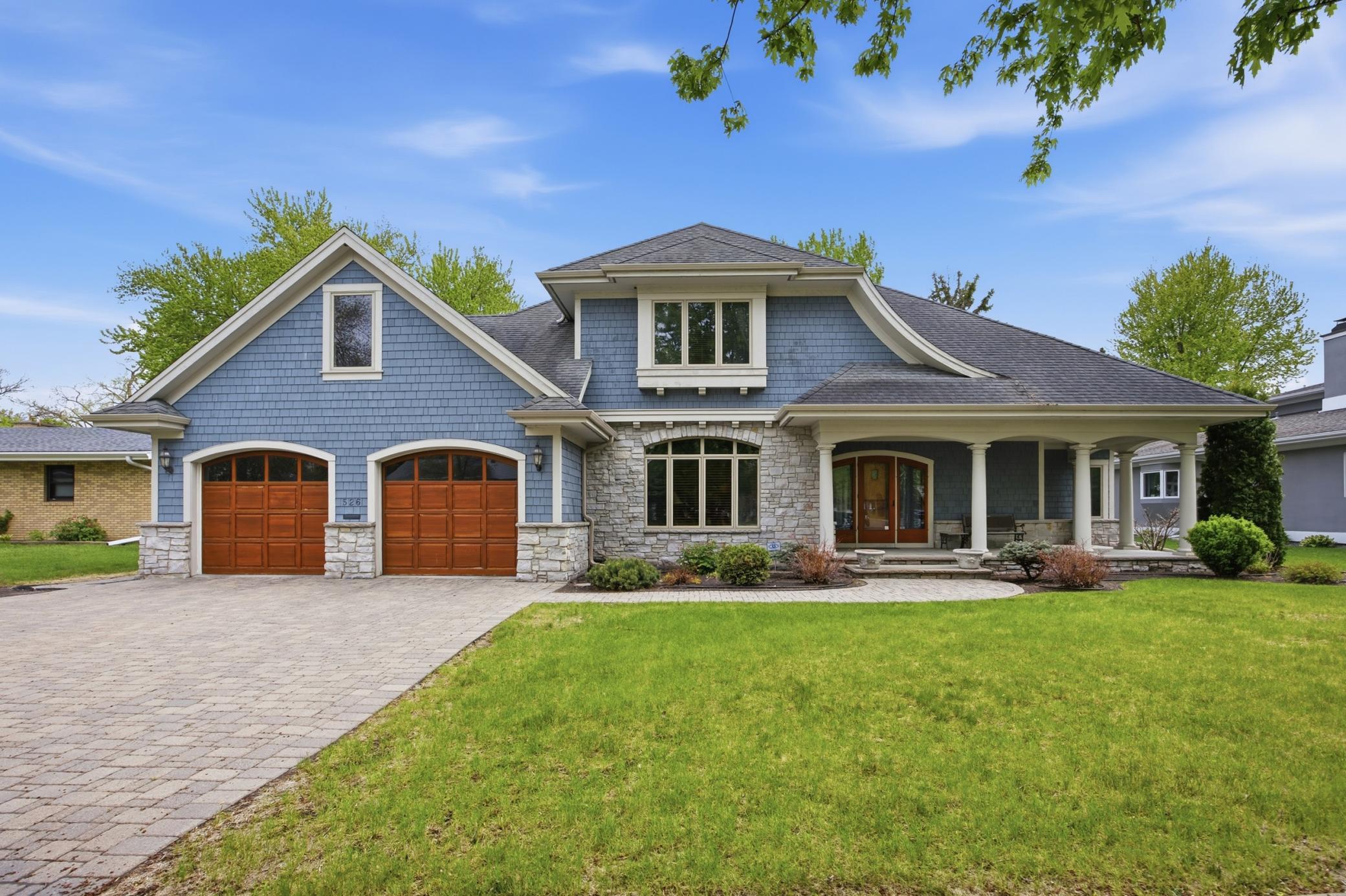 526 24th Avenue S Fargo ND 58103