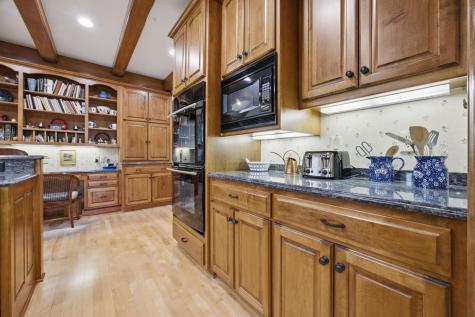 526 24th Avenue S Fargo ND 58103