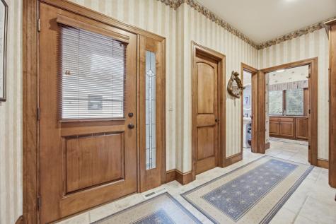 526 24th Avenue S Fargo ND 58103