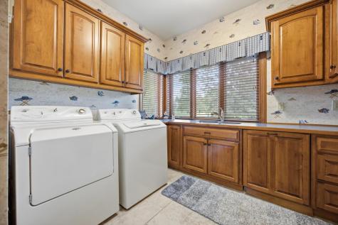 526 24th Avenue S Fargo ND 58103