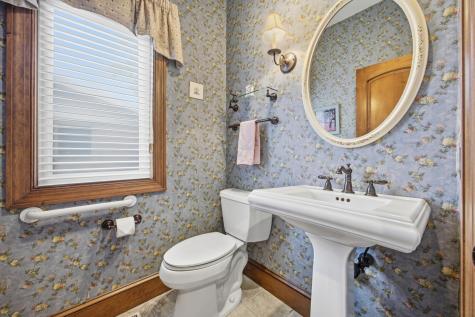 526 24th Avenue S Fargo ND 58103