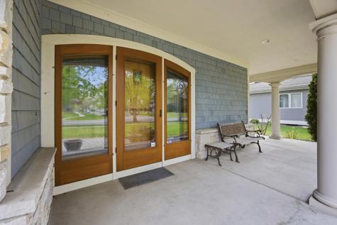 526 24th Avenue S Fargo ND 58103