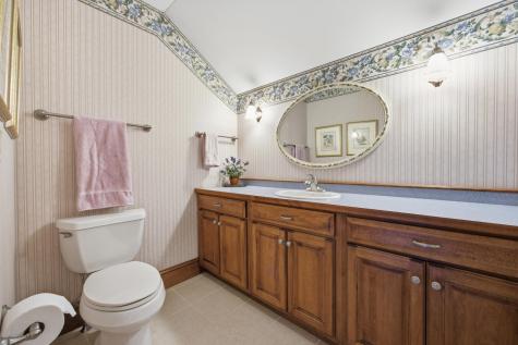 526 24th Avenue S Fargo ND 58103
