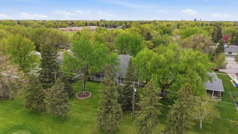526 24th Avenue S Fargo ND 58103
