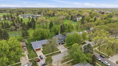526 24th Avenue S Fargo ND 58103