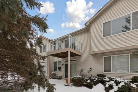 2216 Water Lilly Lane Eagan MN 55122