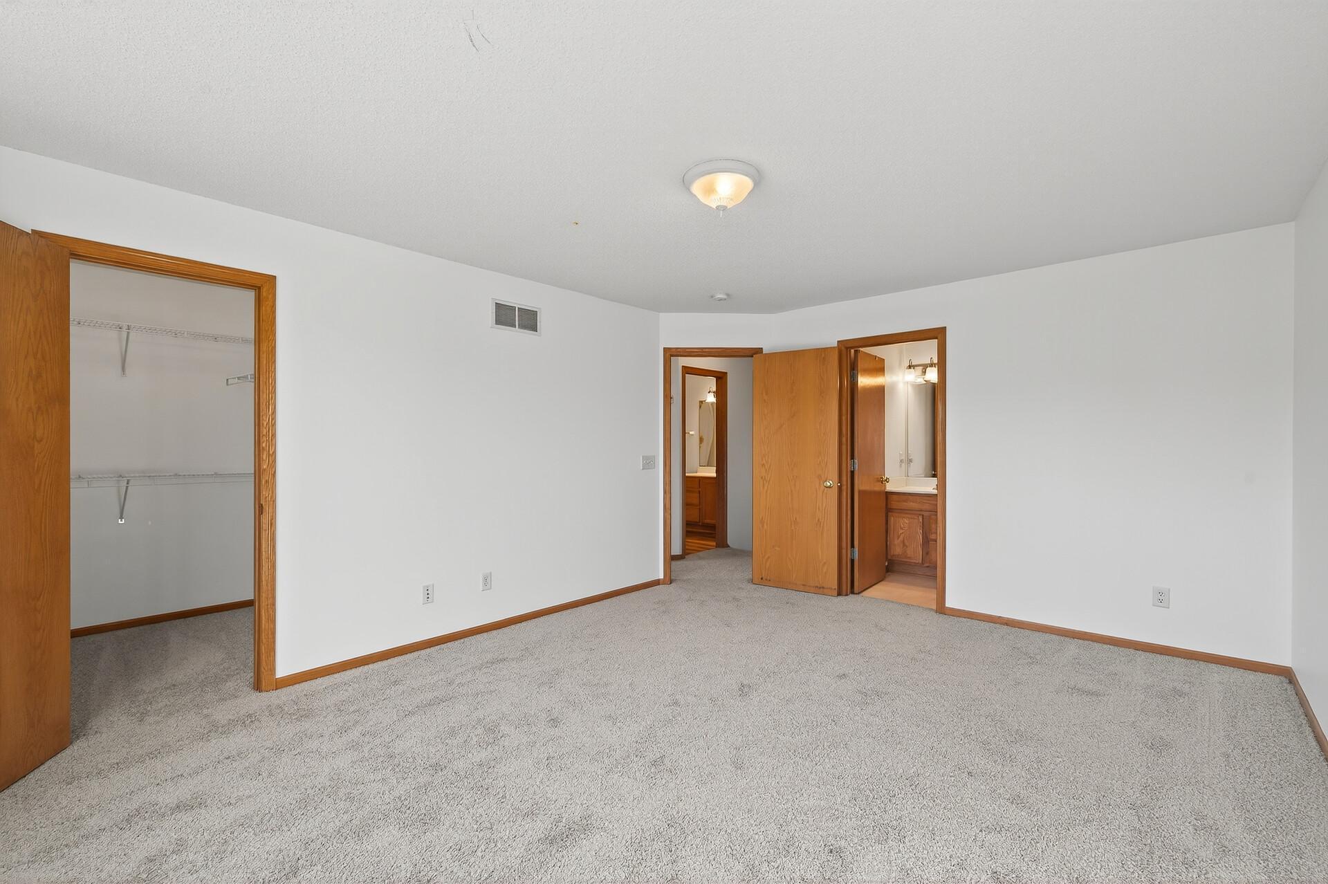 6406 157th Street W Apple Valley MN 55124