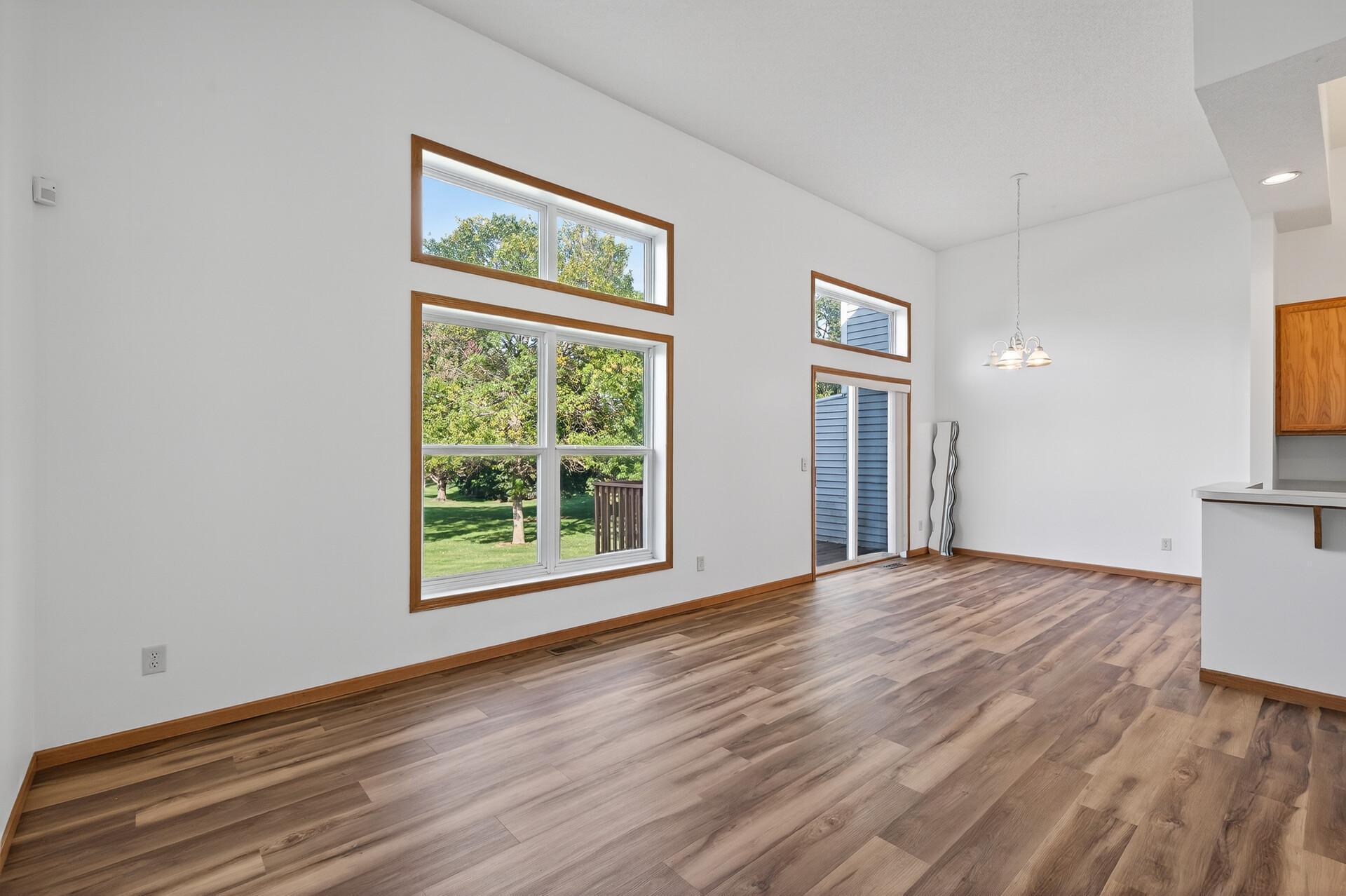 6406 157th Street W Apple Valley MN 55124