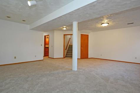 7581 23rd Street N Oakdale MN 55128