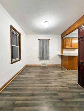 2003 Cottage Avenue E Saint Paul MN 55119